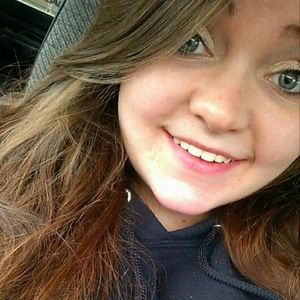 Meet your Posher, Katelynn